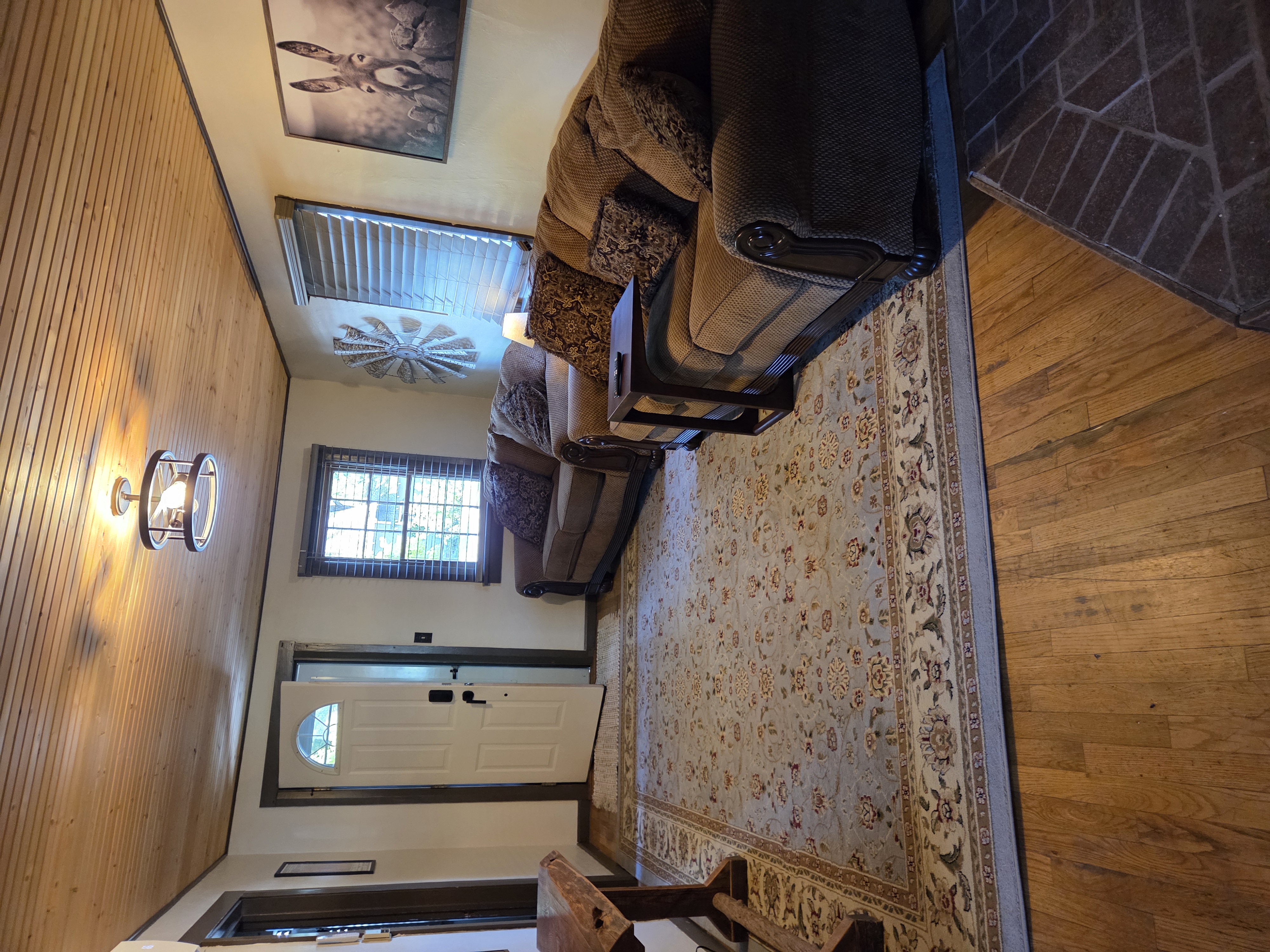 Fully furnished rental business professional